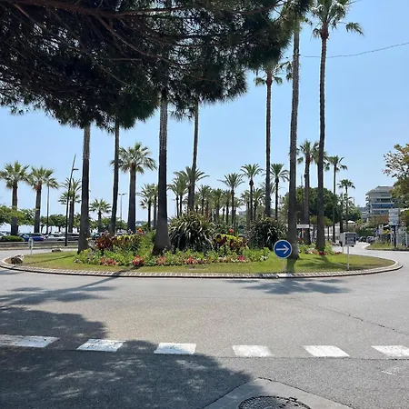 Relax At Basette With Large Garden And Swimming Pool Just A Few Minutes From Beaches Apartamento Antibes